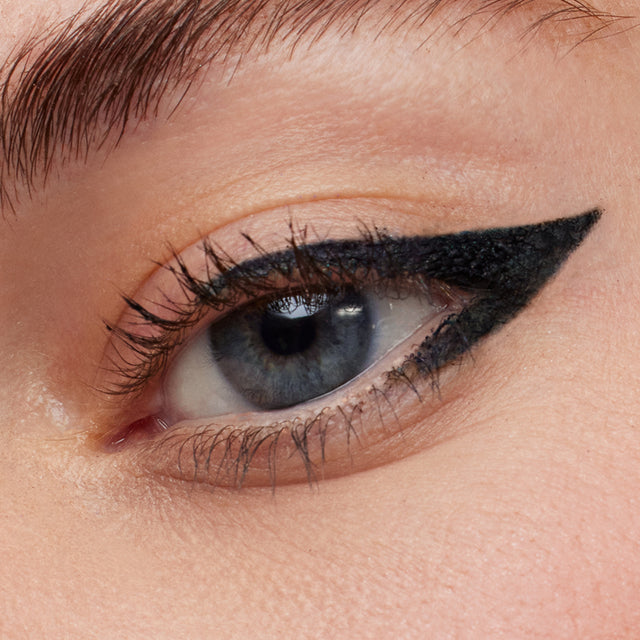 Blue eye model wearing Soulgazer in Hypnotize