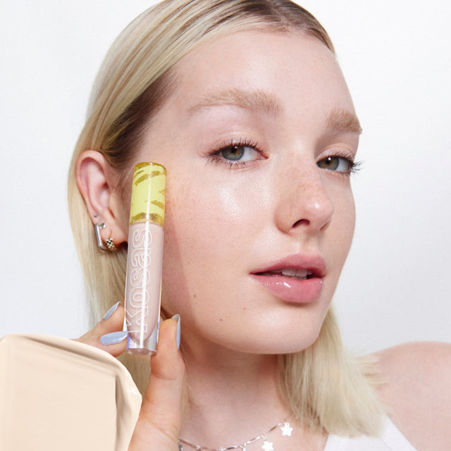 Model wearing Mini Revealer Concealer in Tone 2.3 N